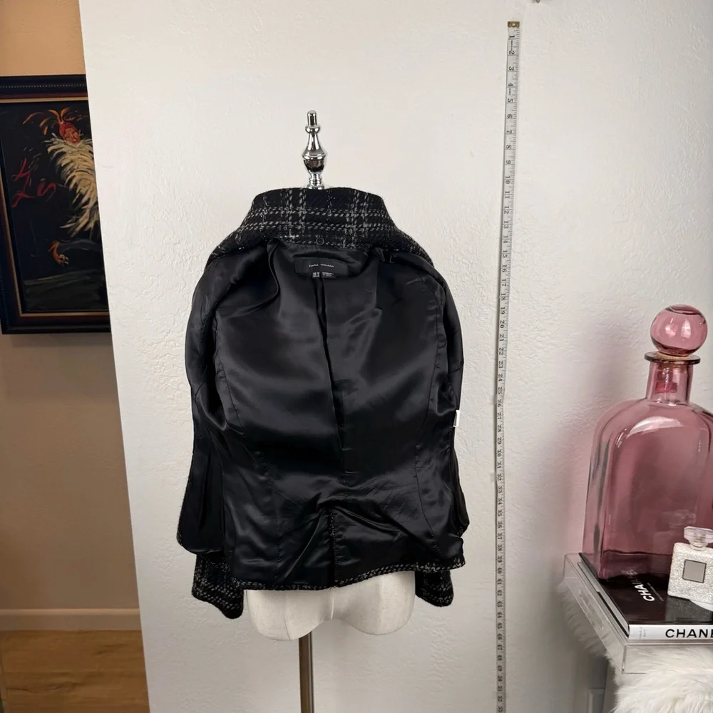 VINTAGE ZARA WOOL BLEND BLAZER DETACHABLE FAUX FUR - Picture 13 of 15